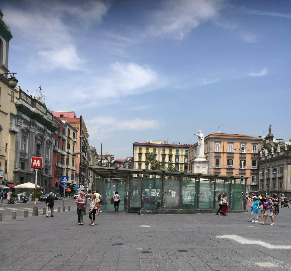 Ciuciu' Naples Apartment Екстер'єр фото