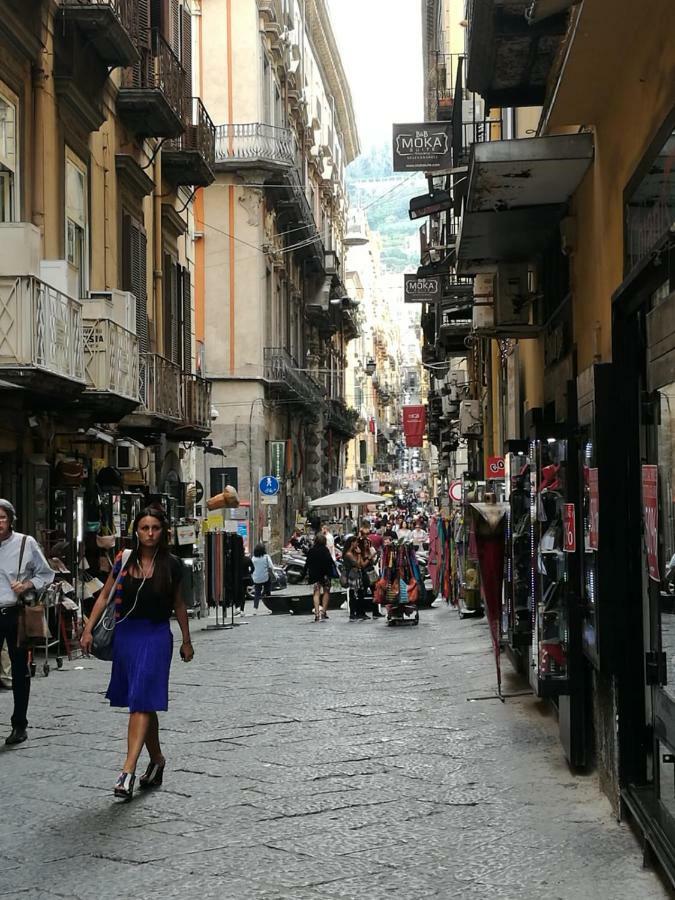 Ciuciu' Naples Apartment Екстер'єр фото