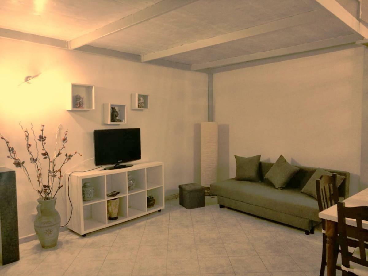 Ciuciu' Naples Apartment Екстер'єр фото